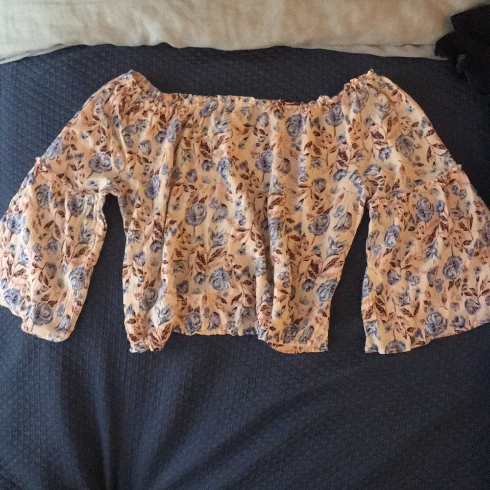 Floral bell sleeve off shoulder crop top